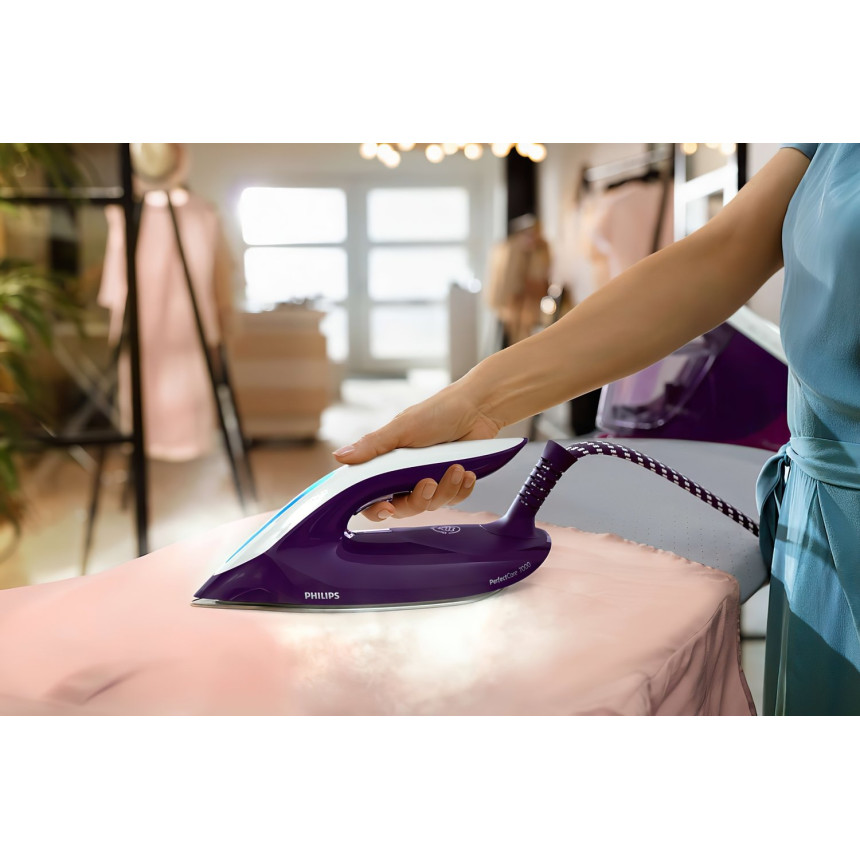 Утюг с парогенератором Philips PerfectCare 7000 Series PSG7028/30