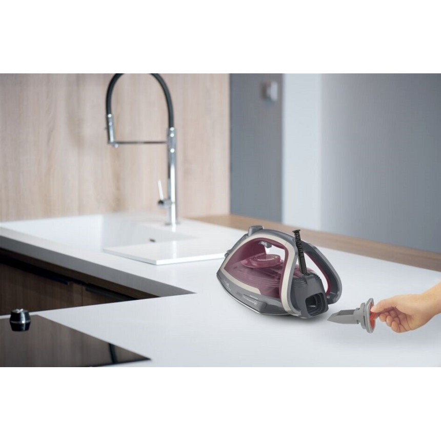Утюг Tefal Ultragliss Plus FV6840E0